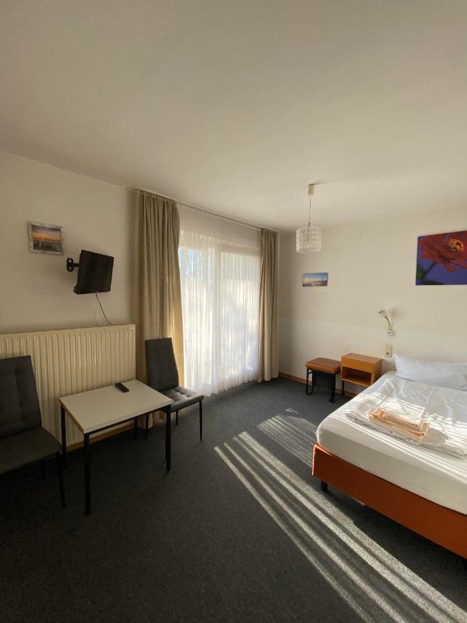 Hotel Seehaus Horn-Bad Meinberg Exterior photo